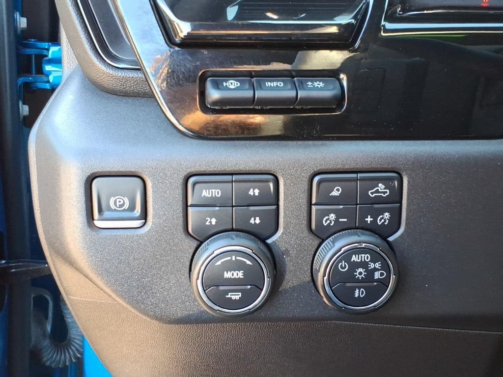 2023 Chevrolet Silverado 1500 ZR2