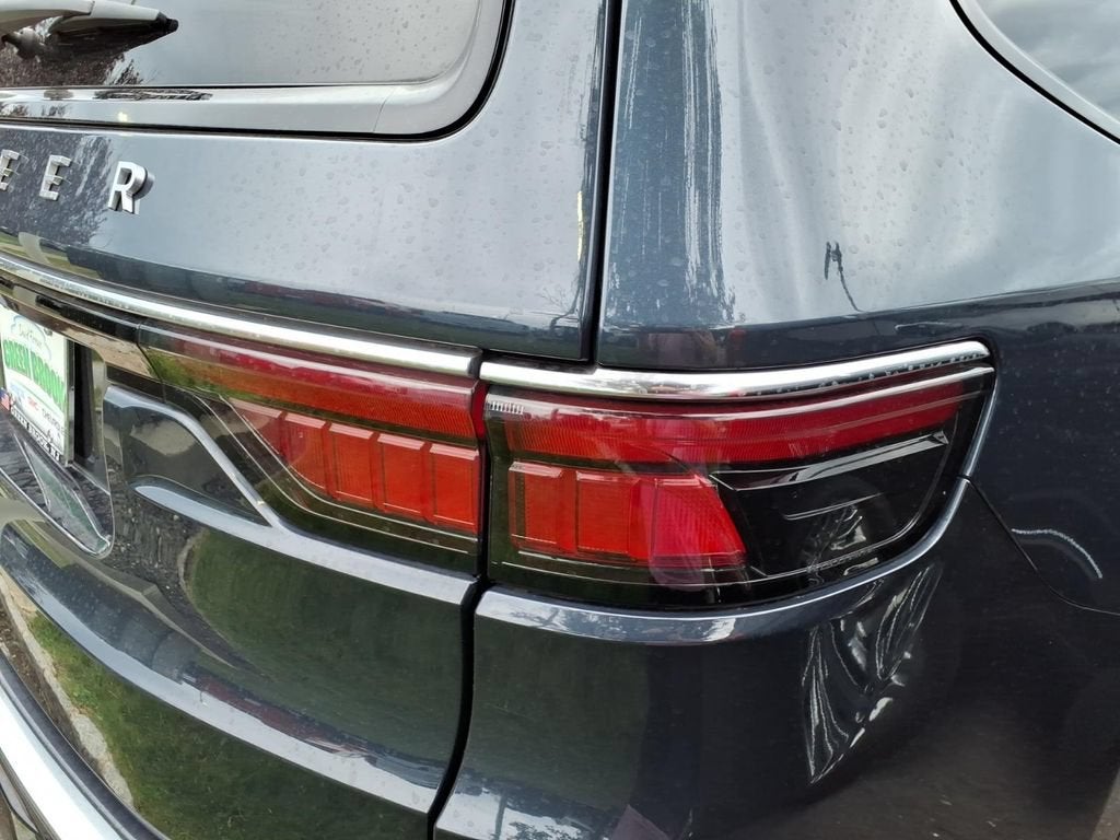 2023 Jeep Wagoneer ATMOSPHERE / BROWNSTONE