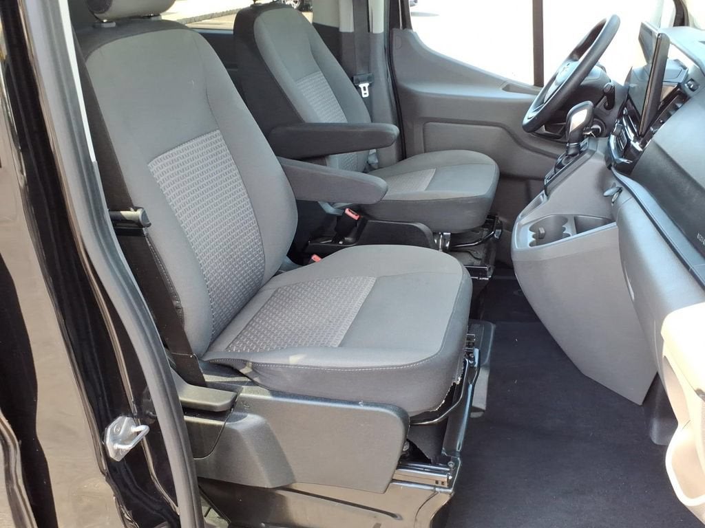2024 Ford Transit Passenger Wagon XL
