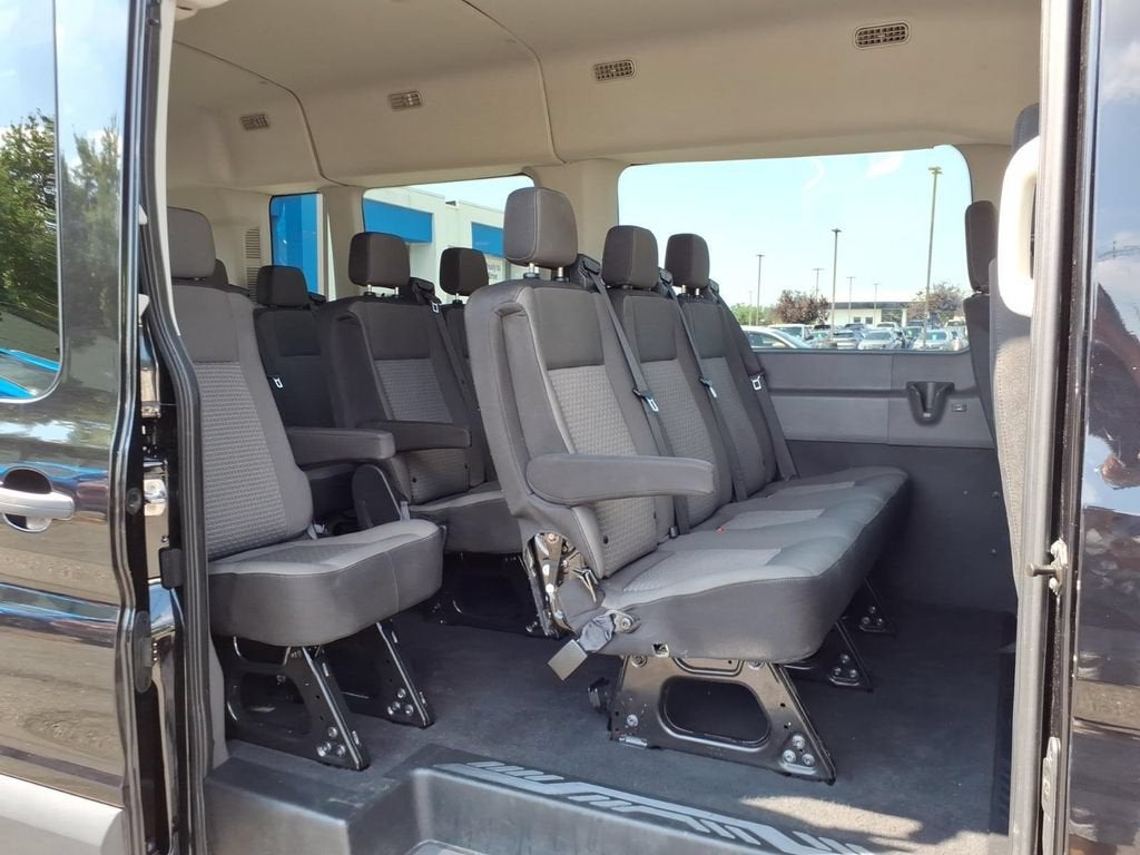 2024 Ford Transit Passenger Wagon XL