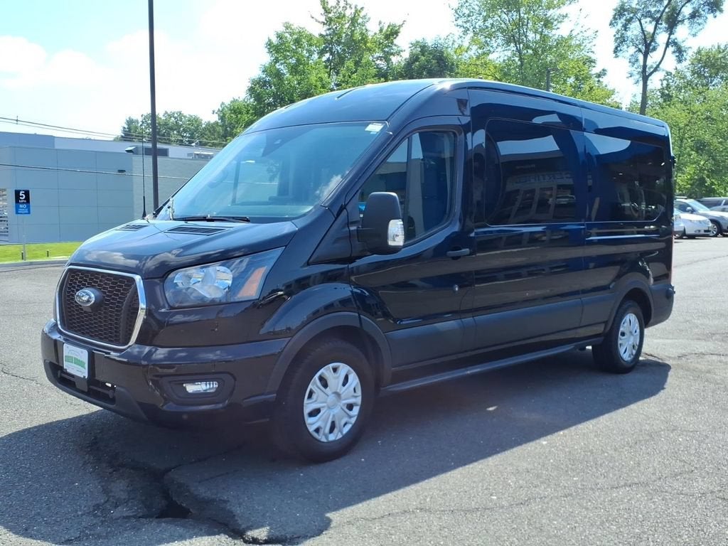 2024 Ford Transit Passenger Wagon XL