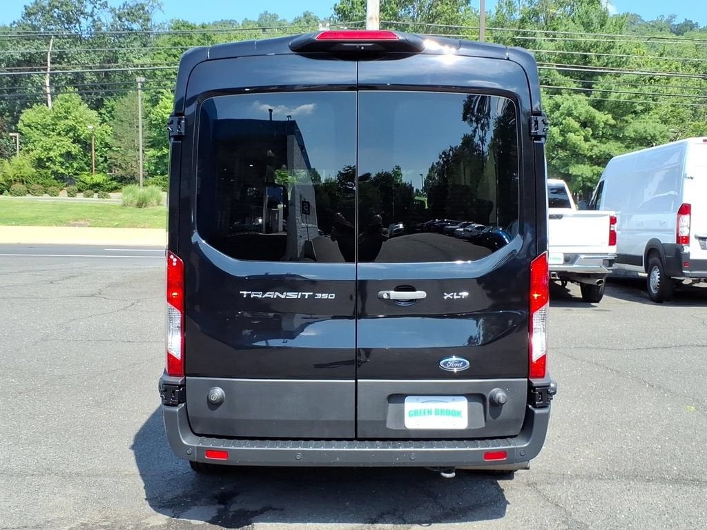 2024 Ford Transit Passenger Wagon XL