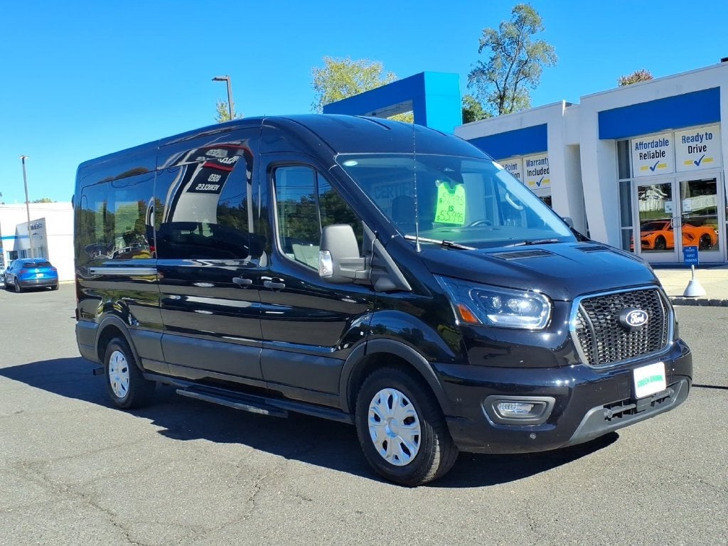 2026 Ford Transit Passenger Wagon XL