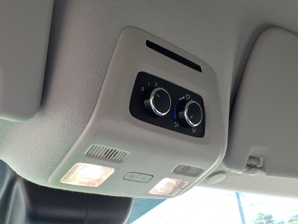2026 Ford Transit Passenger Wagon XL