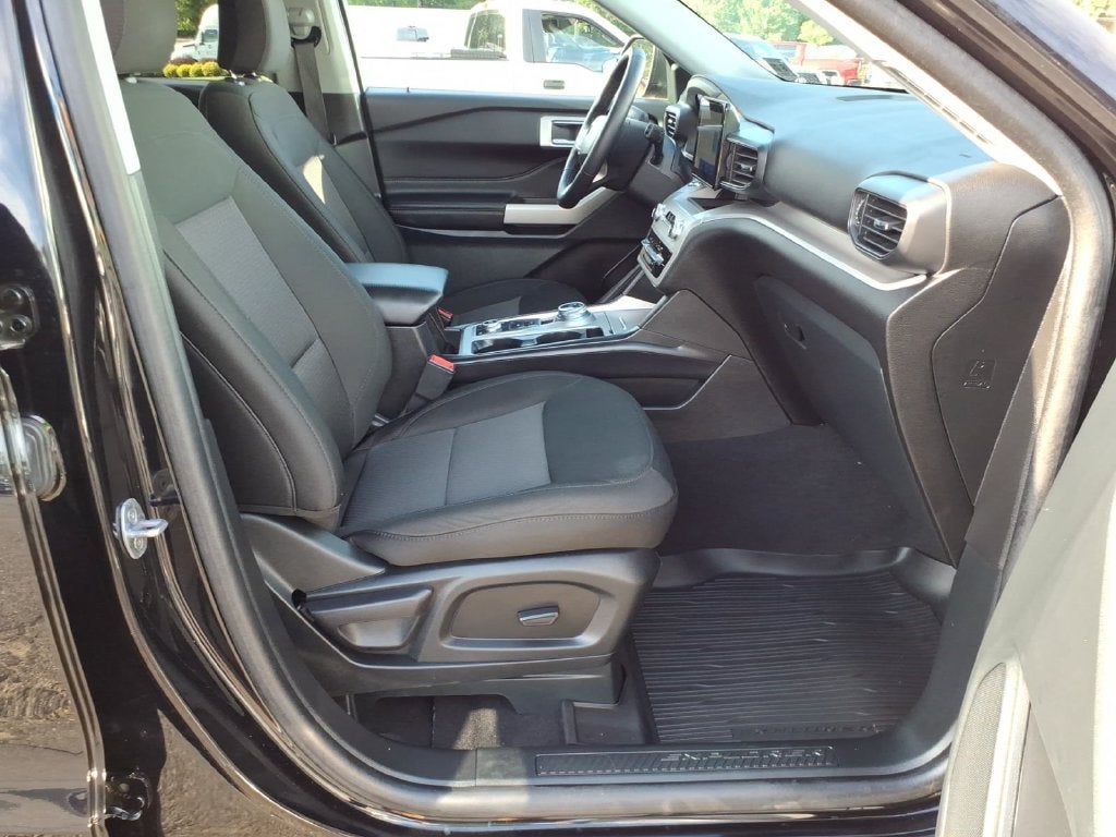 2024 Ford Explorer XLT - Photo 9