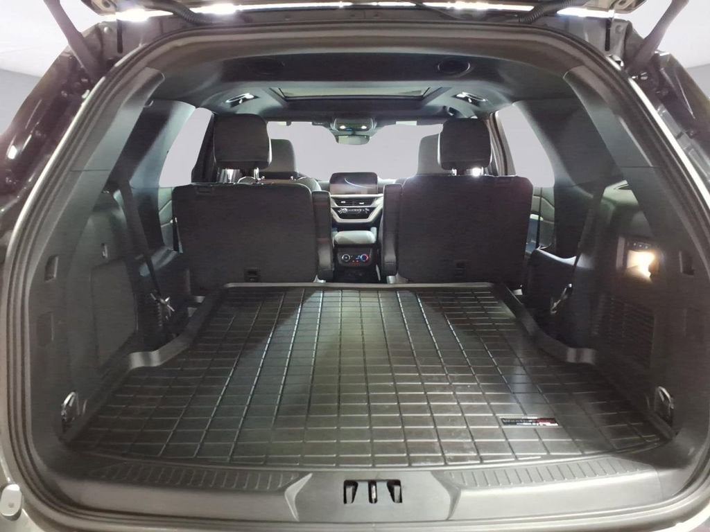2026 Ford Explorer ST - Photo 12