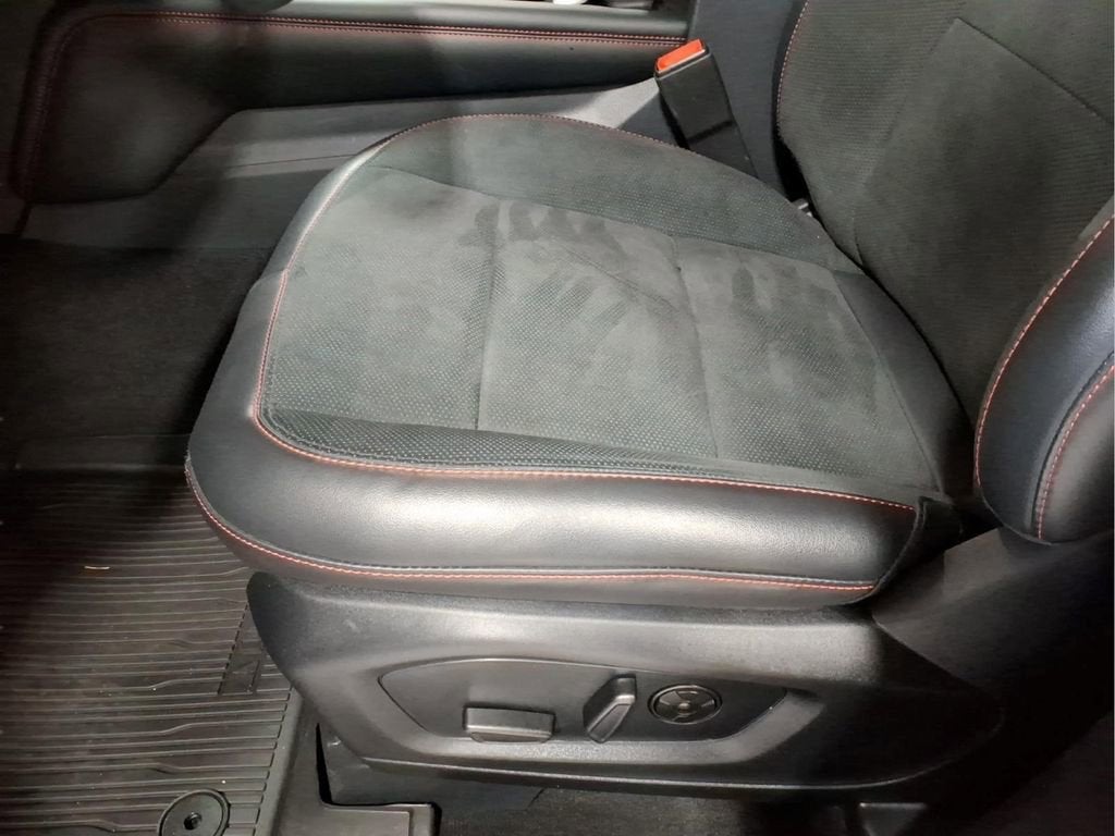 2026 Ford Explorer ST - Photo 20