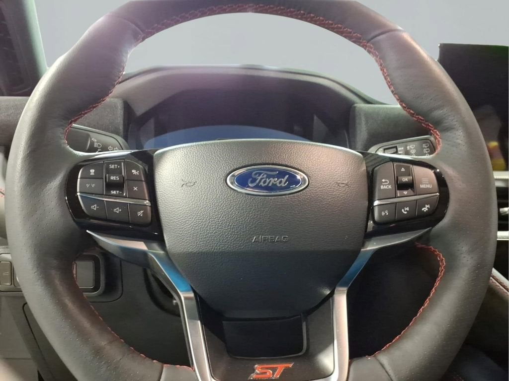 2026 Ford Explorer ST - Photo 24