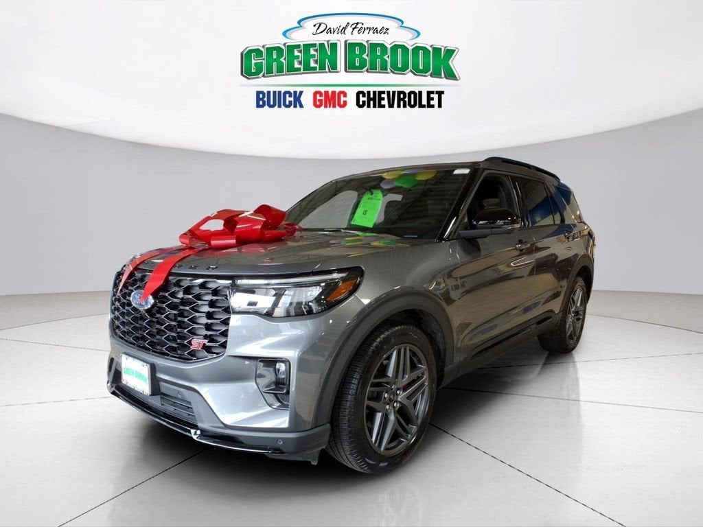 2026 Ford Explorer ST - Photo 3