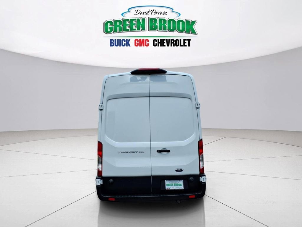 2025 Ford Transit Cargo Van Base