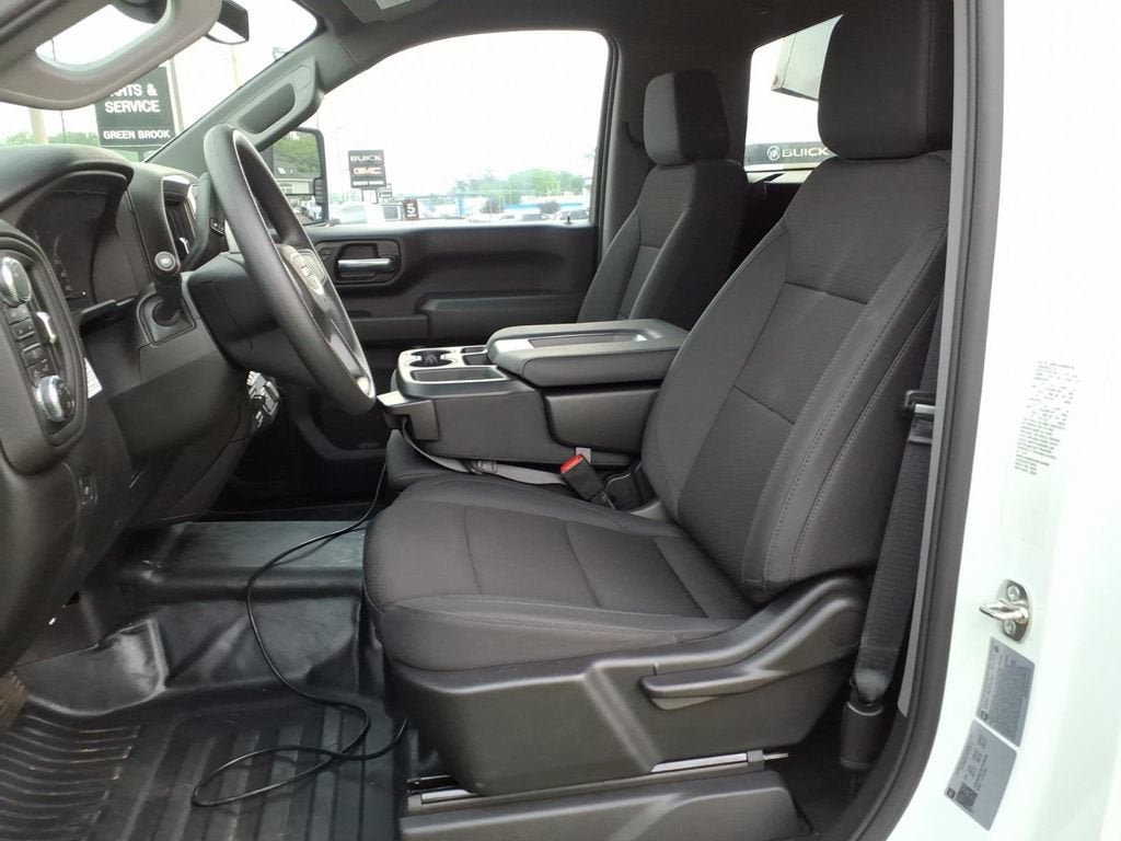 2026 GMC Sierra 3500 HD Chassis Cab Pro