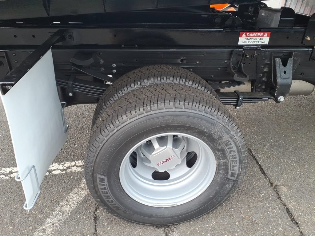 2026 GMC Sierra 3500 HD Chassis Cab Pro