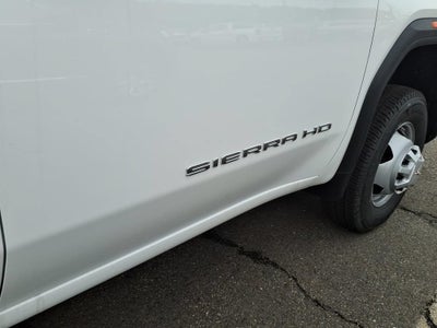 2026 GMC Sierra 3500 HD Chassis Cab Pro