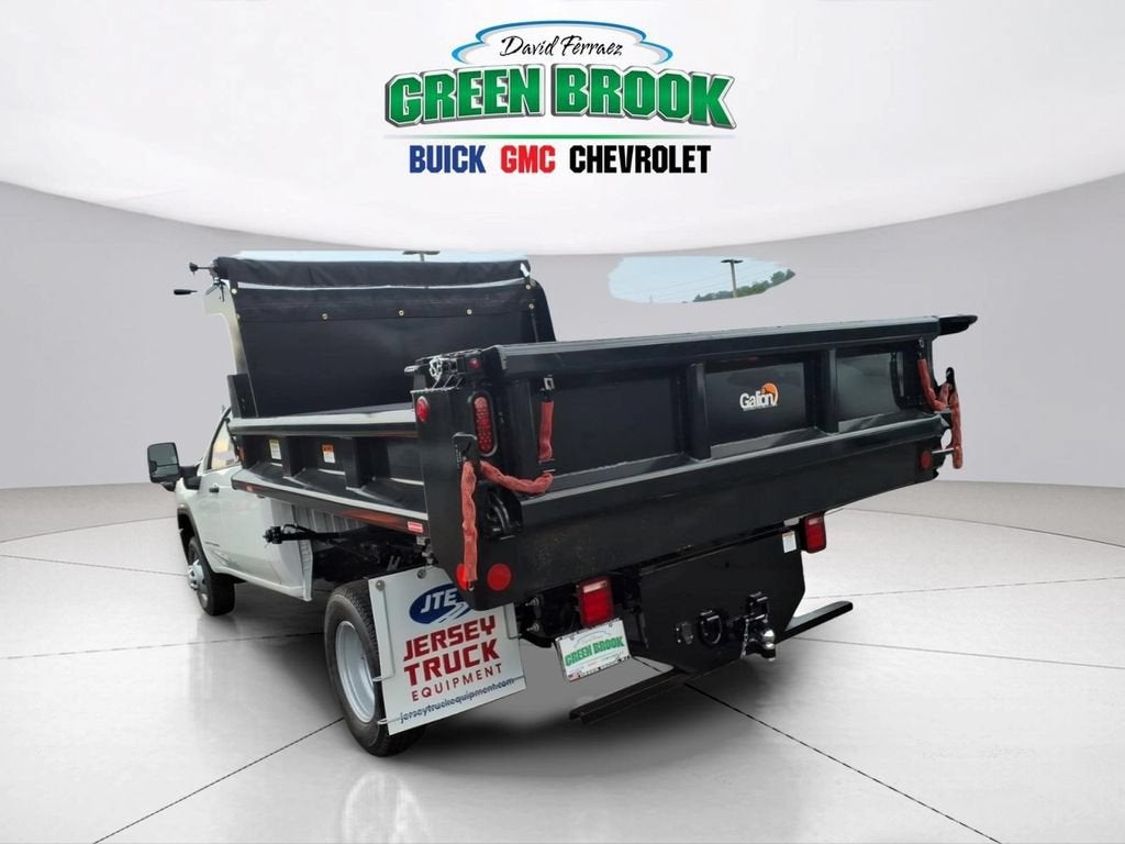 2026 GMC Sierra 3500 HD Chassis Cab Pro