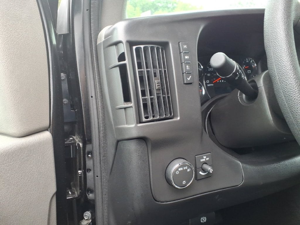 2026 GMC Savana Passenger LS