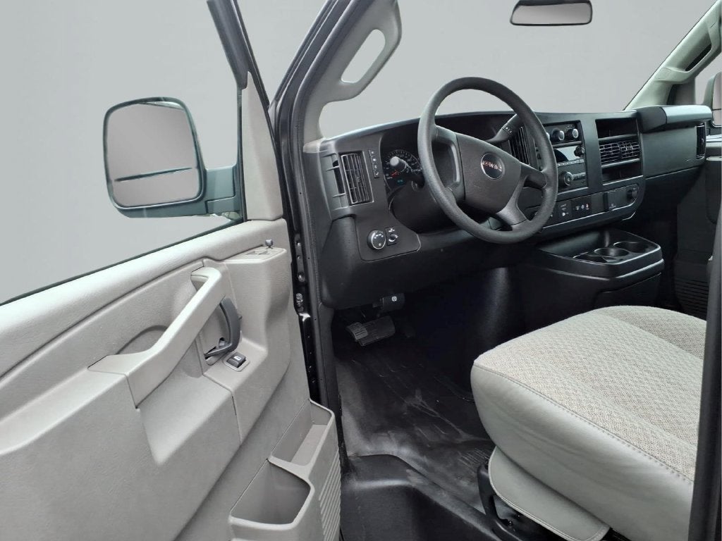 2026 GMC Savana Passenger LS