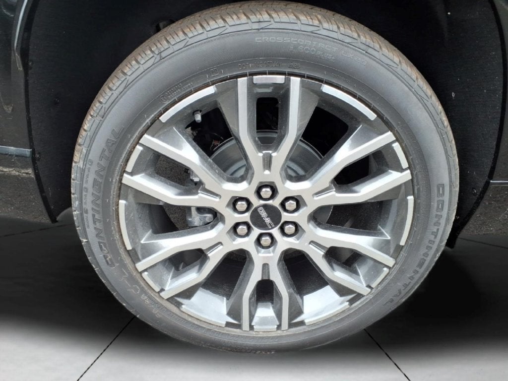 2027 GMC Acadia Denali Ultimate