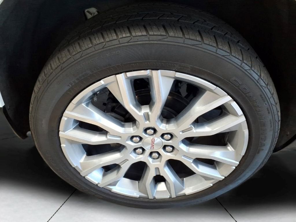 2024 GMC Acadia Denali - Photo 10