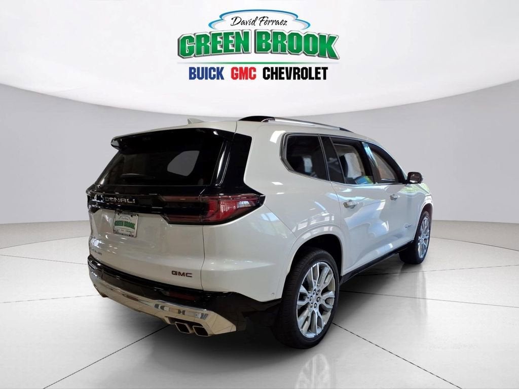 2024 GMC Acadia Denali - Photo 9