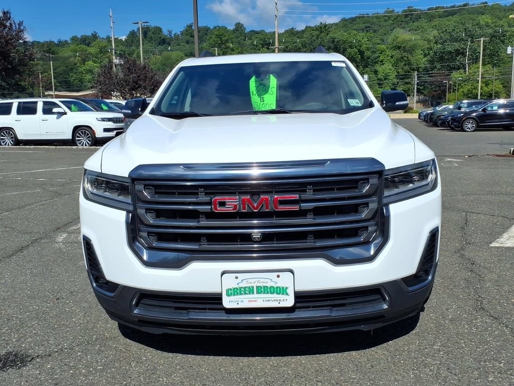 2023 GMC Acadia AT4