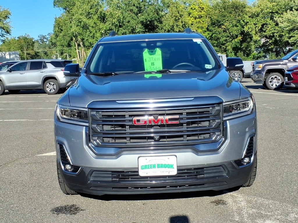 2023 GMC Acadia AT4