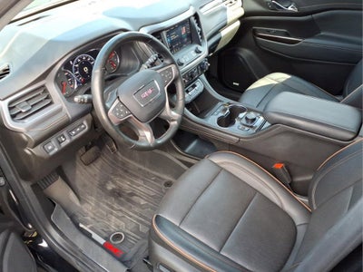 2023 GMC Acadia AT4