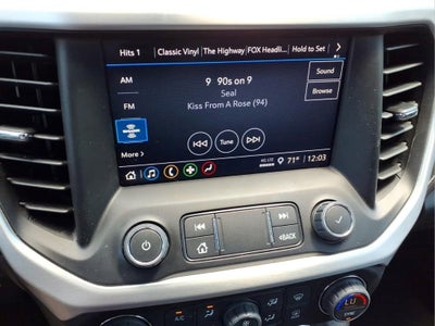 2023 GMC Acadia SLE