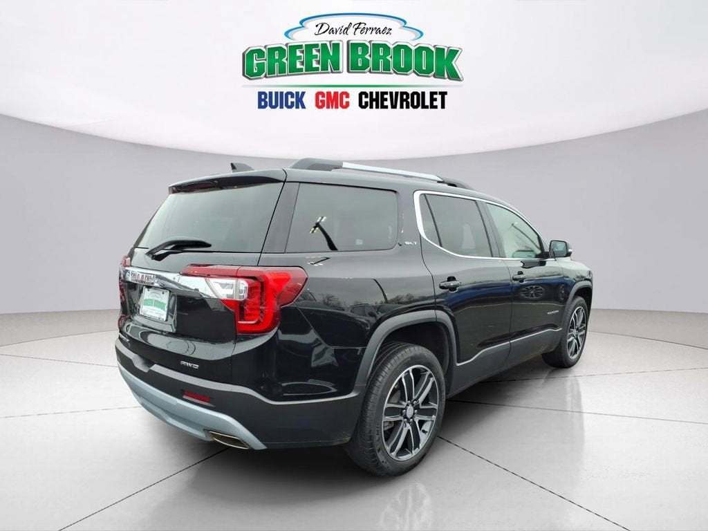 2023 GMC Acadia SLT