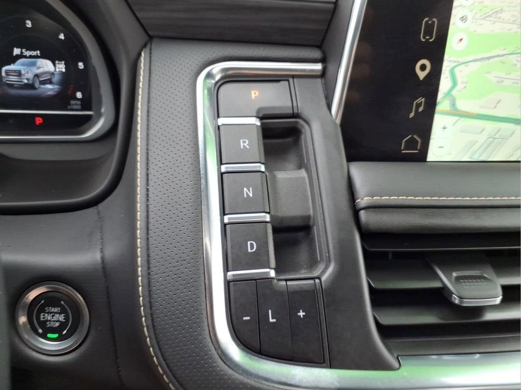 2023 GMC Yukon SLT