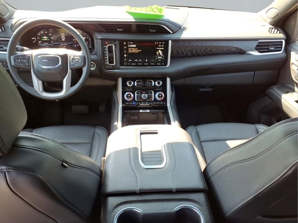 2023 GMC Yukon Denali - Photo 16
