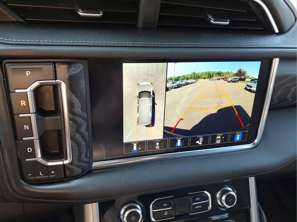 2023 GMC Yukon Denali - Photo 29