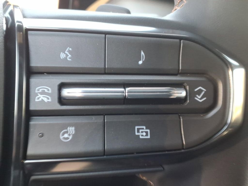 2026 GMC Yukon XL AT4 - Photo 30