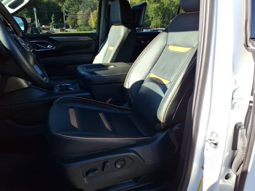 2023 GMC Yukon XL AT4 - Photo 15