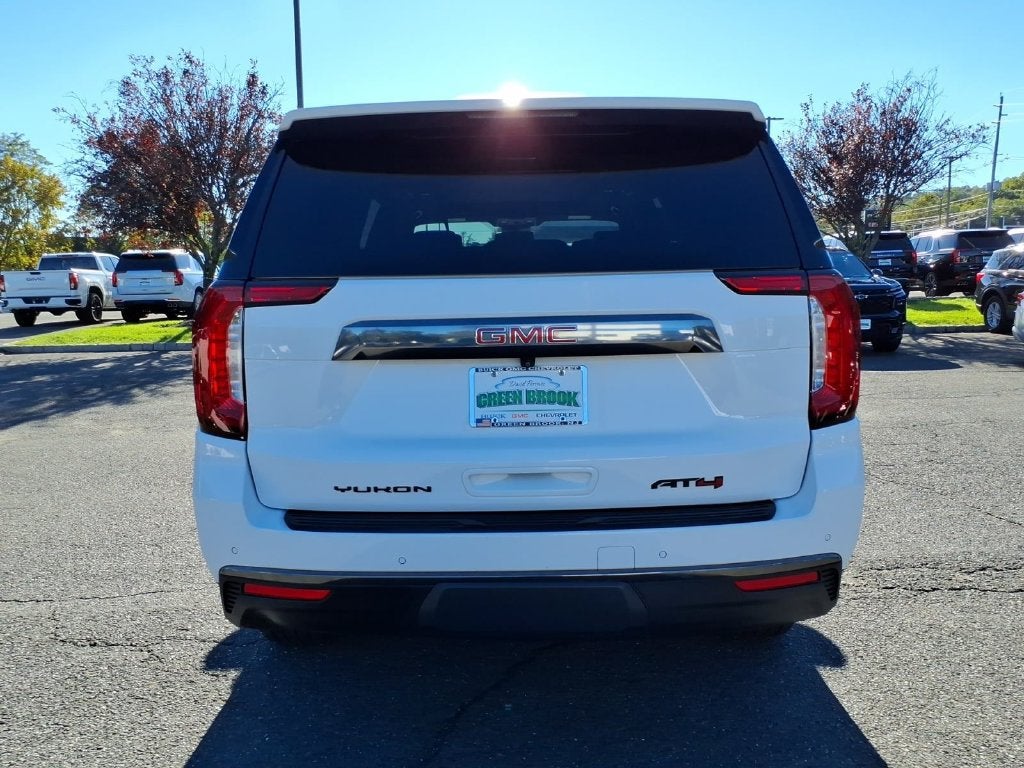 2023 GMC Yukon XL AT4