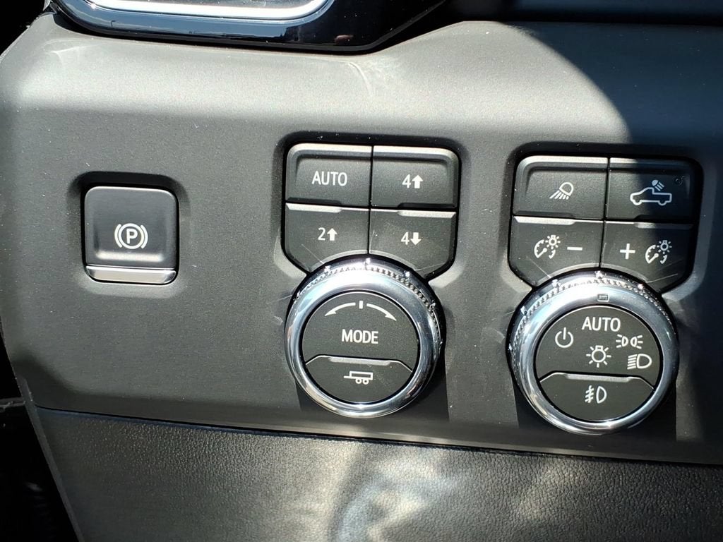 2026 GMC Sierra 2500HD Denali Ultimate - Photo 22