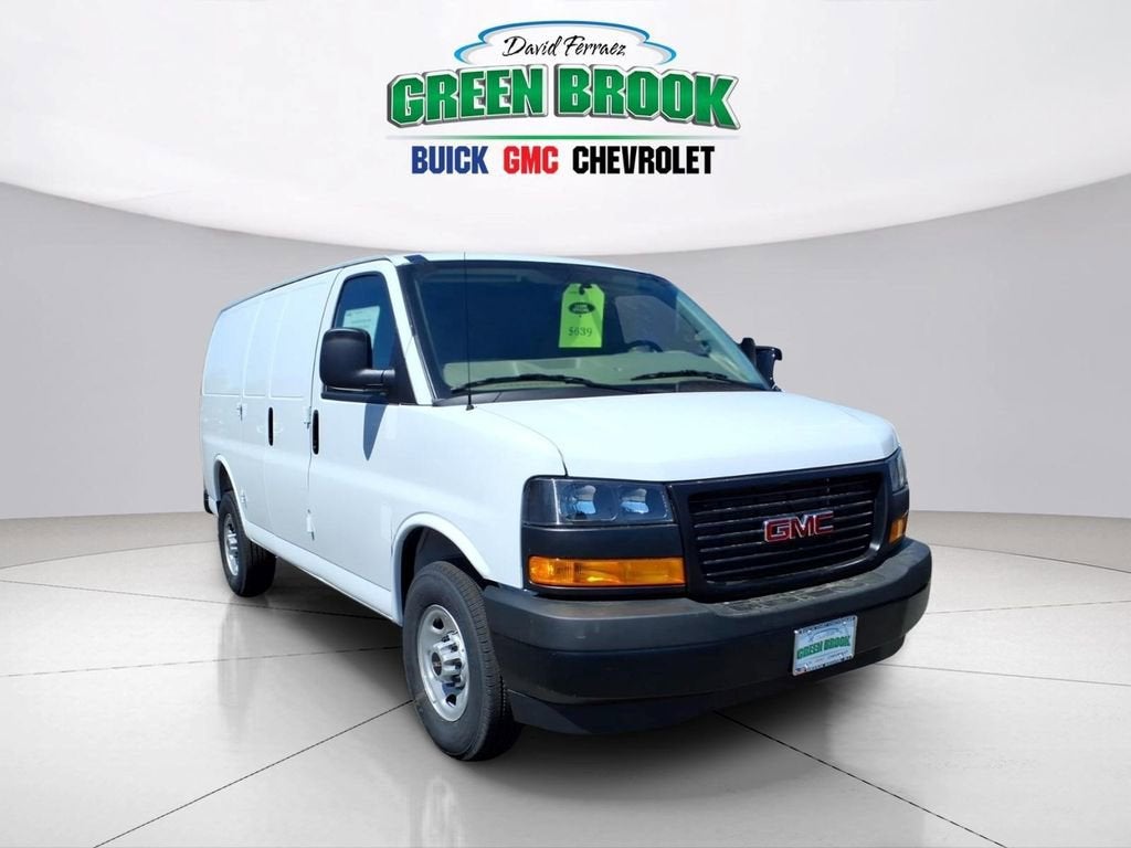 2026 GMC Savana 2500's photo