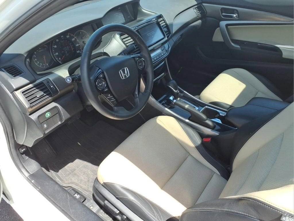 2017 Honda Accord EX-L - Photo 16