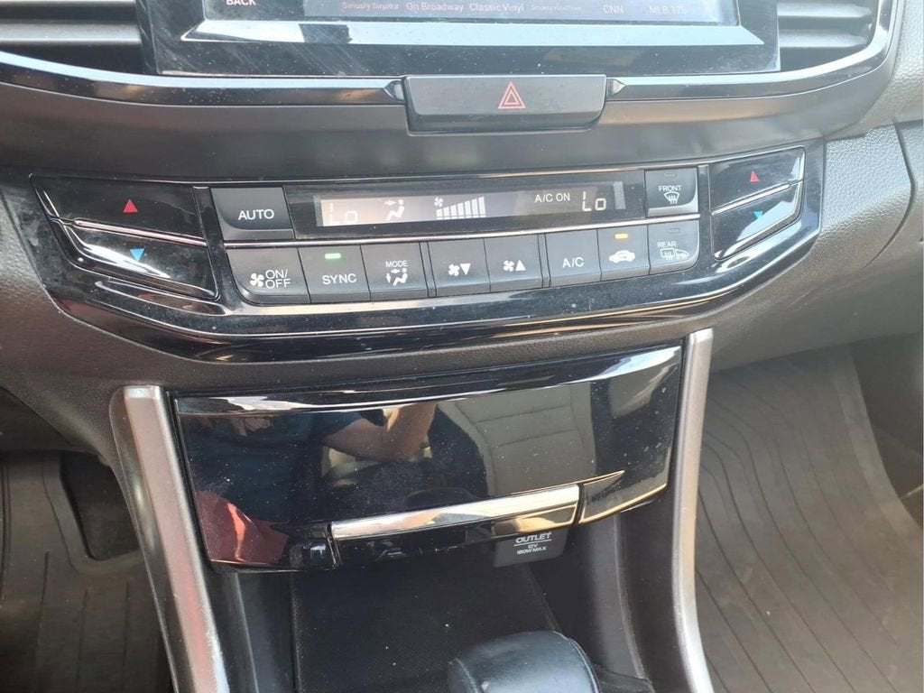 2017 Honda Accord EX-L - Photo 23