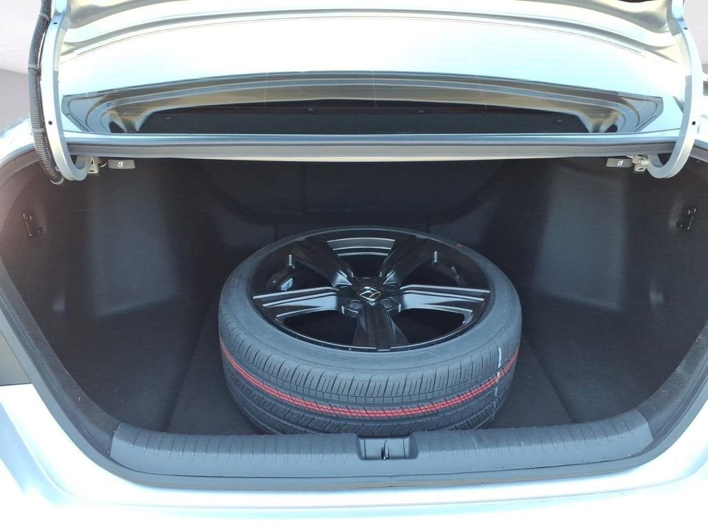 2025 Honda Accord Hybrid Sport-L - Photo 11