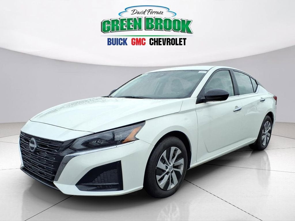 2025 Nissan Altima S