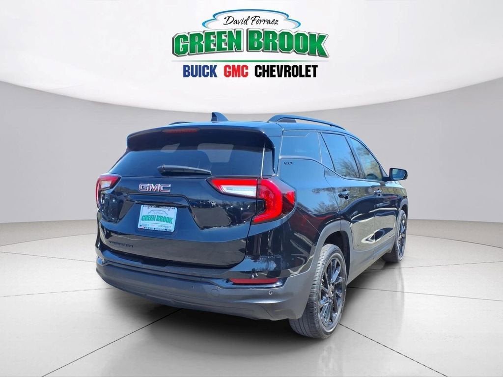 2023 GMC Terrain SLT