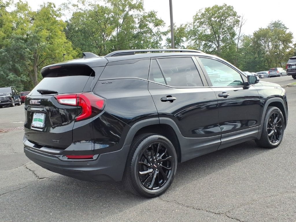 2023 GMC Terrain SLE