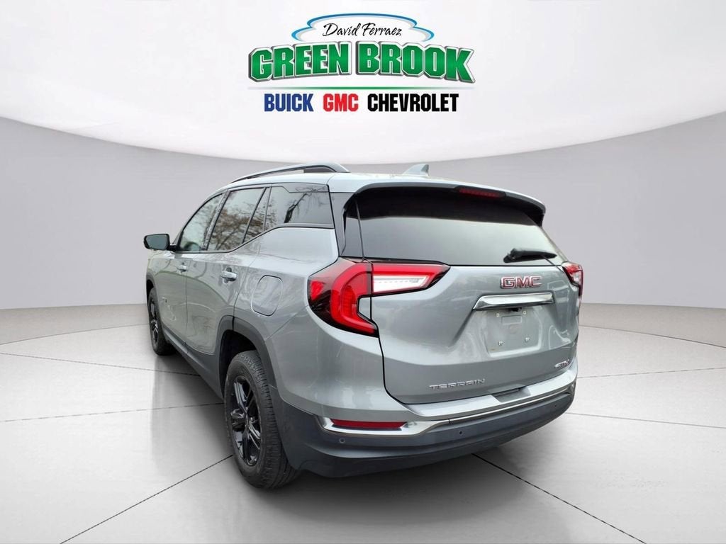 2023 GMC Terrain AT4