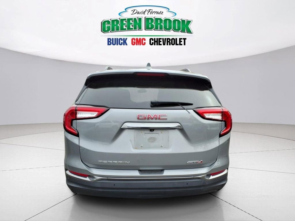 2023 GMC Terrain AT4