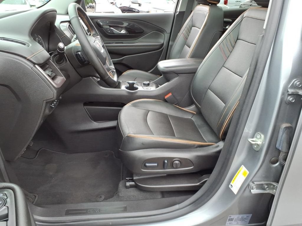 2023 GMC Terrain AT4