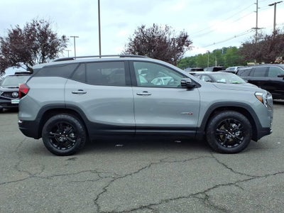 2023 GMC Terrain AT4