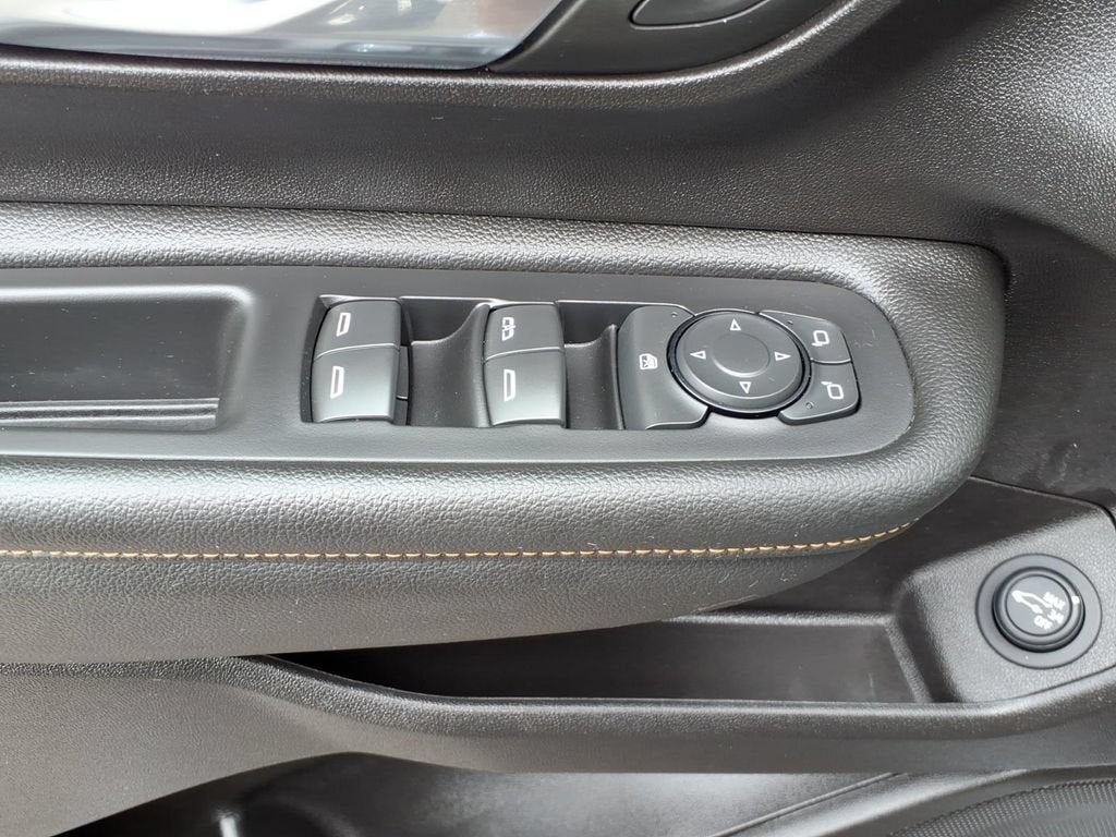 2024 GMC Terrain AT4 - Photo 16