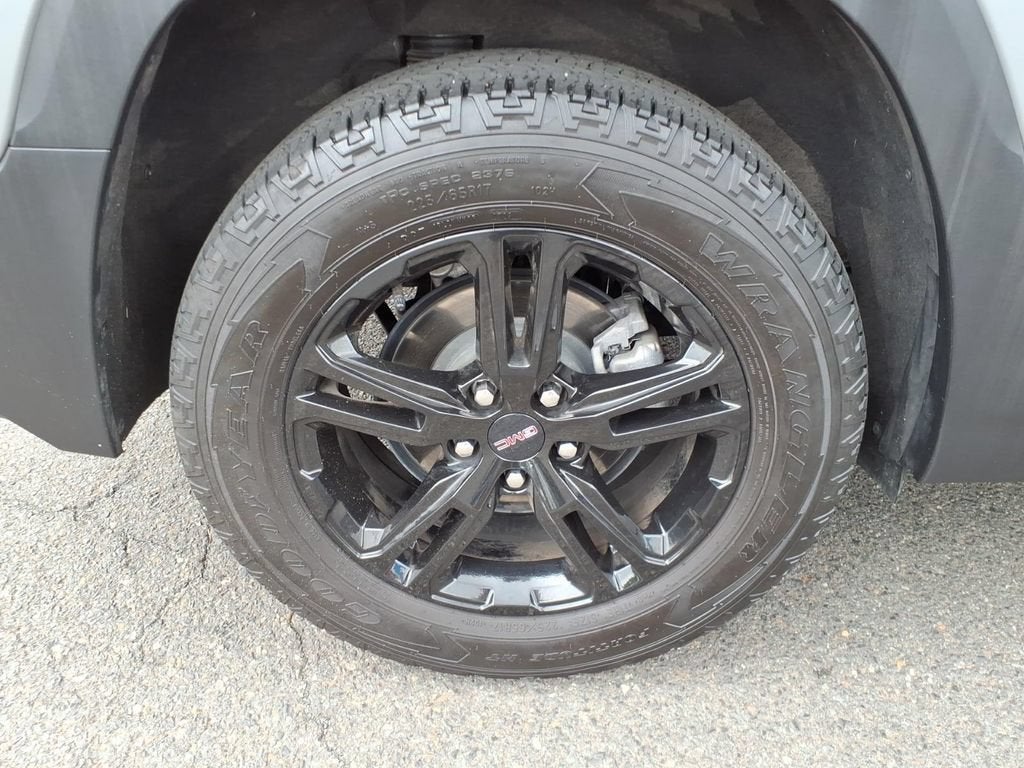2024 GMC Terrain AT4 - Photo 7