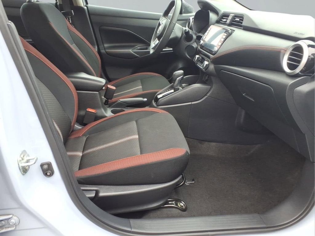 2024 Nissan Versa SR