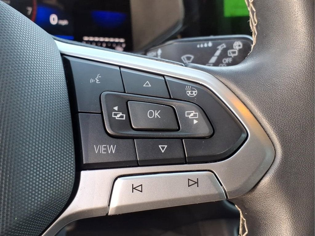 2024 Volkswagen Taos SE